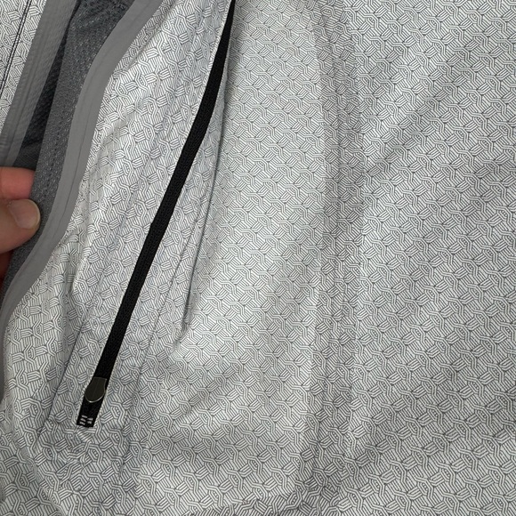 REI Co-op Peak 2.5L Jacket Womens S Black Hooded Rain Hiking Windbreaker - Picture 15 of 16